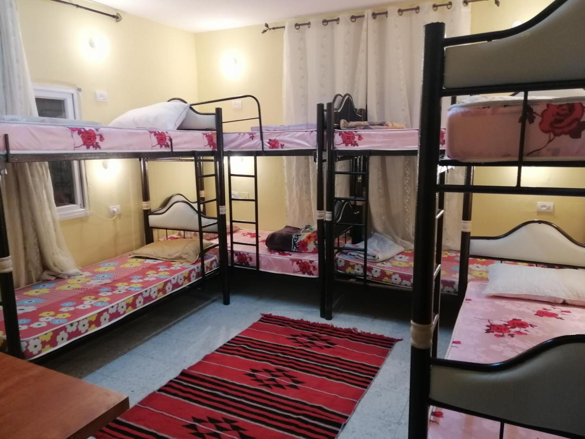 Bunksurfing Hostel Betlehem Exteriör bild